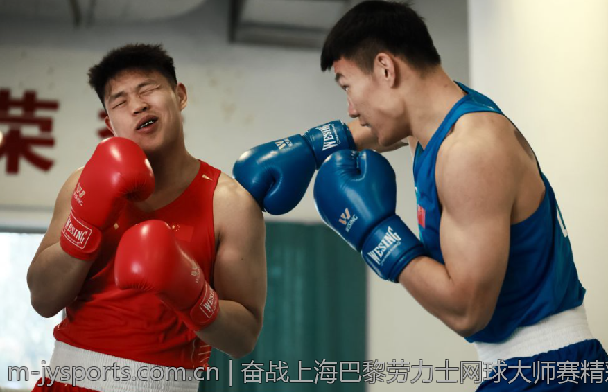奋战上海巴黎劳力士网球大师赛精彩纷呈